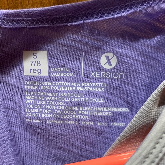 Tank top with built in bra - Picture 3 of 5